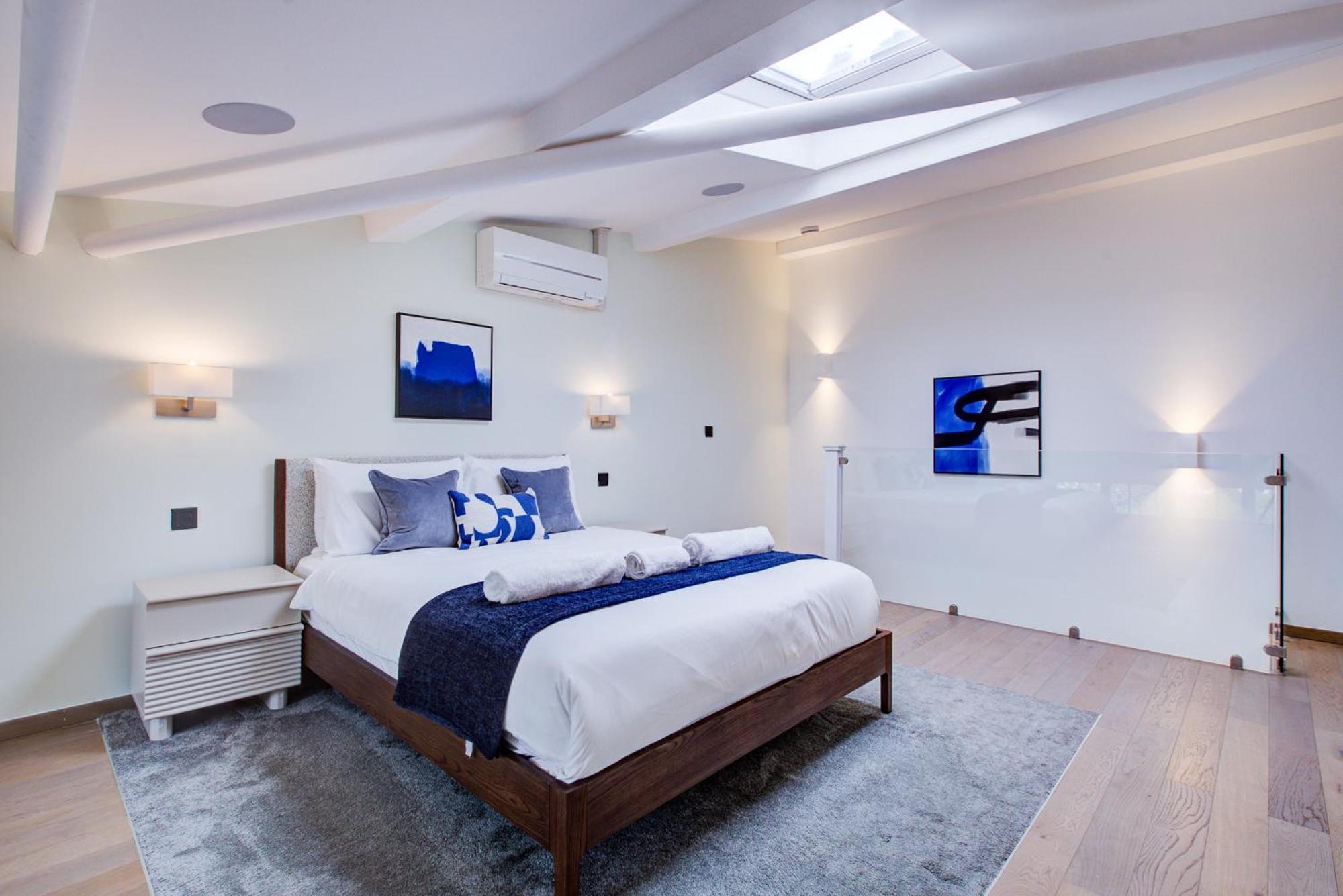 The Loft House By Artsy * London
