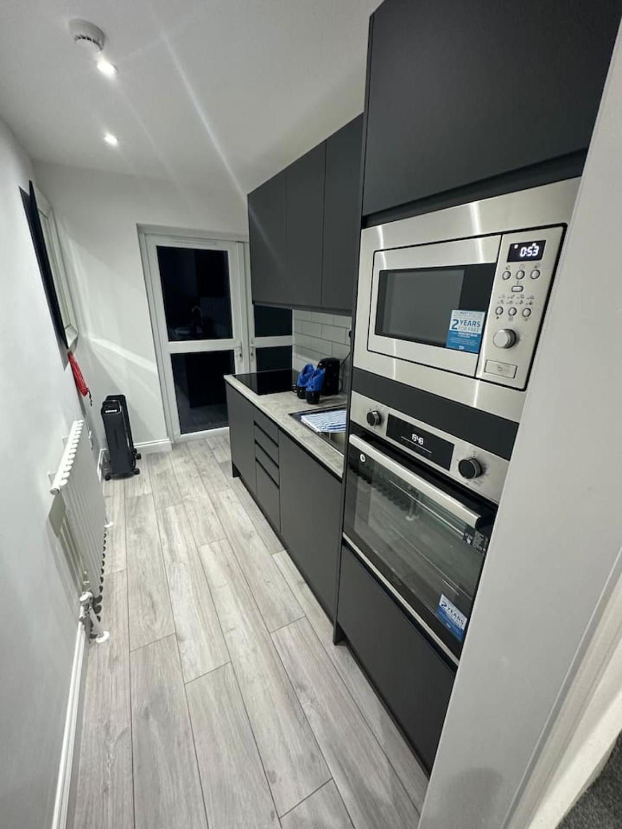 London- Zone 2 En-suite Pensión Londres