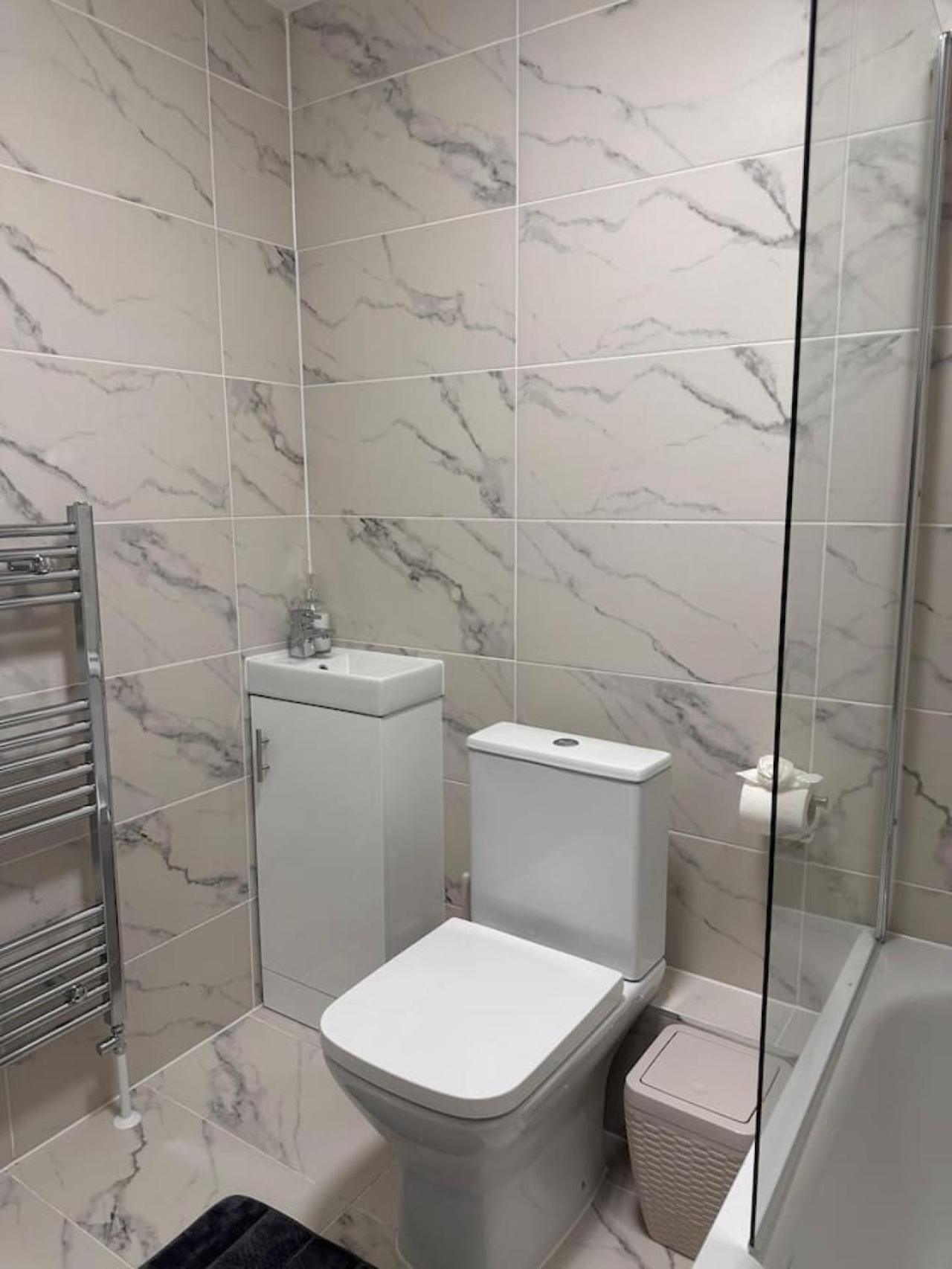 Modern Zone1