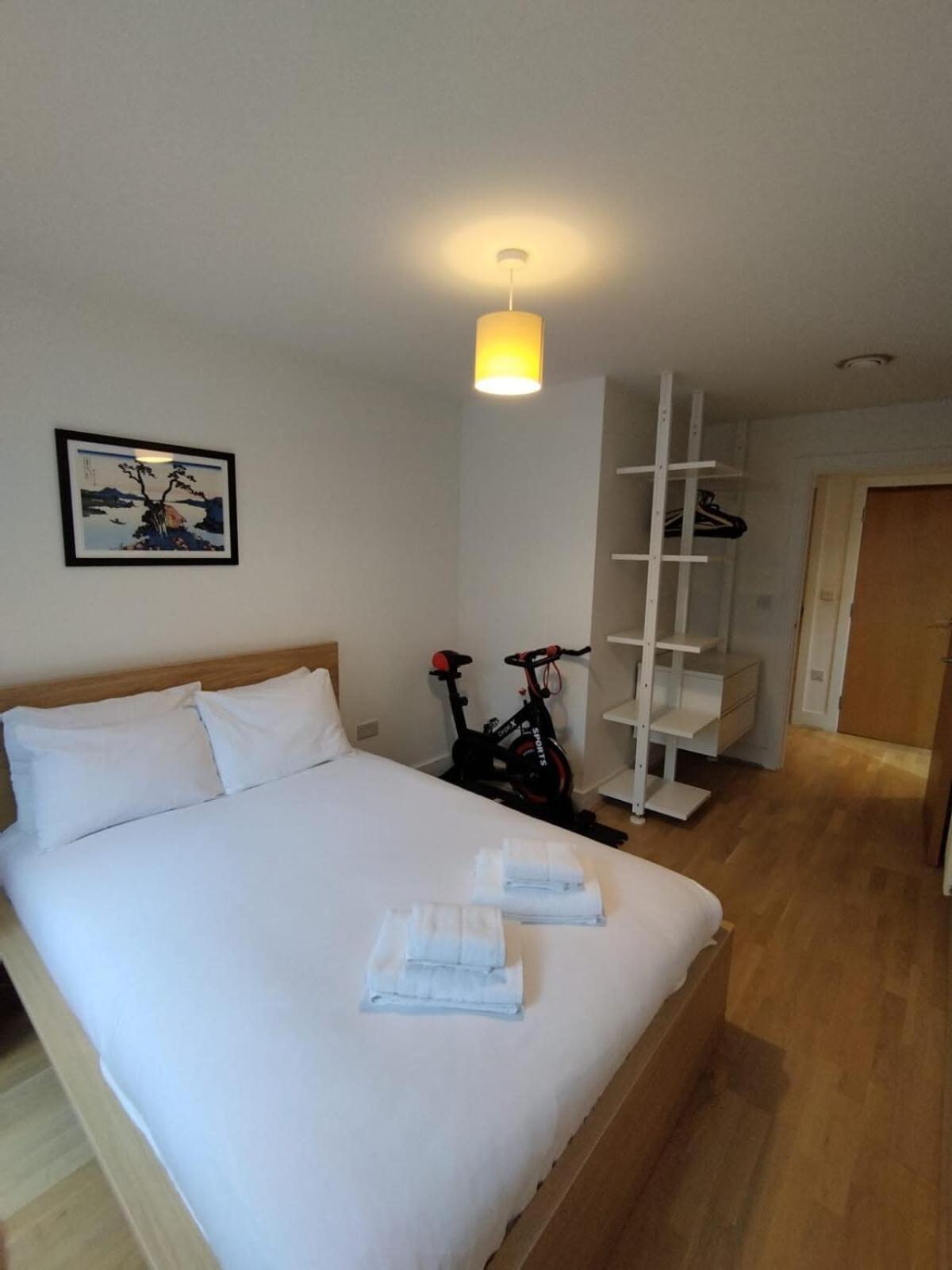 Wandsworth Deluxe Two-bedroom Londen