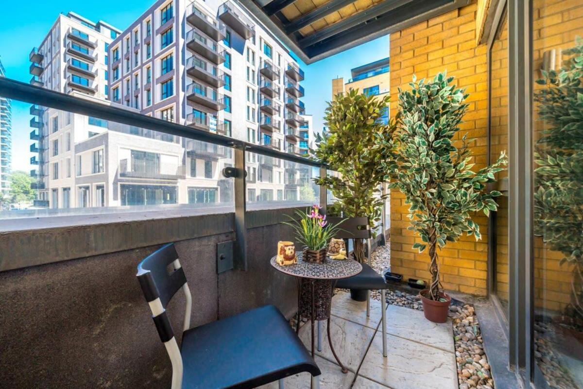 Wandsworth Deluxe Two-bedroom * Londen