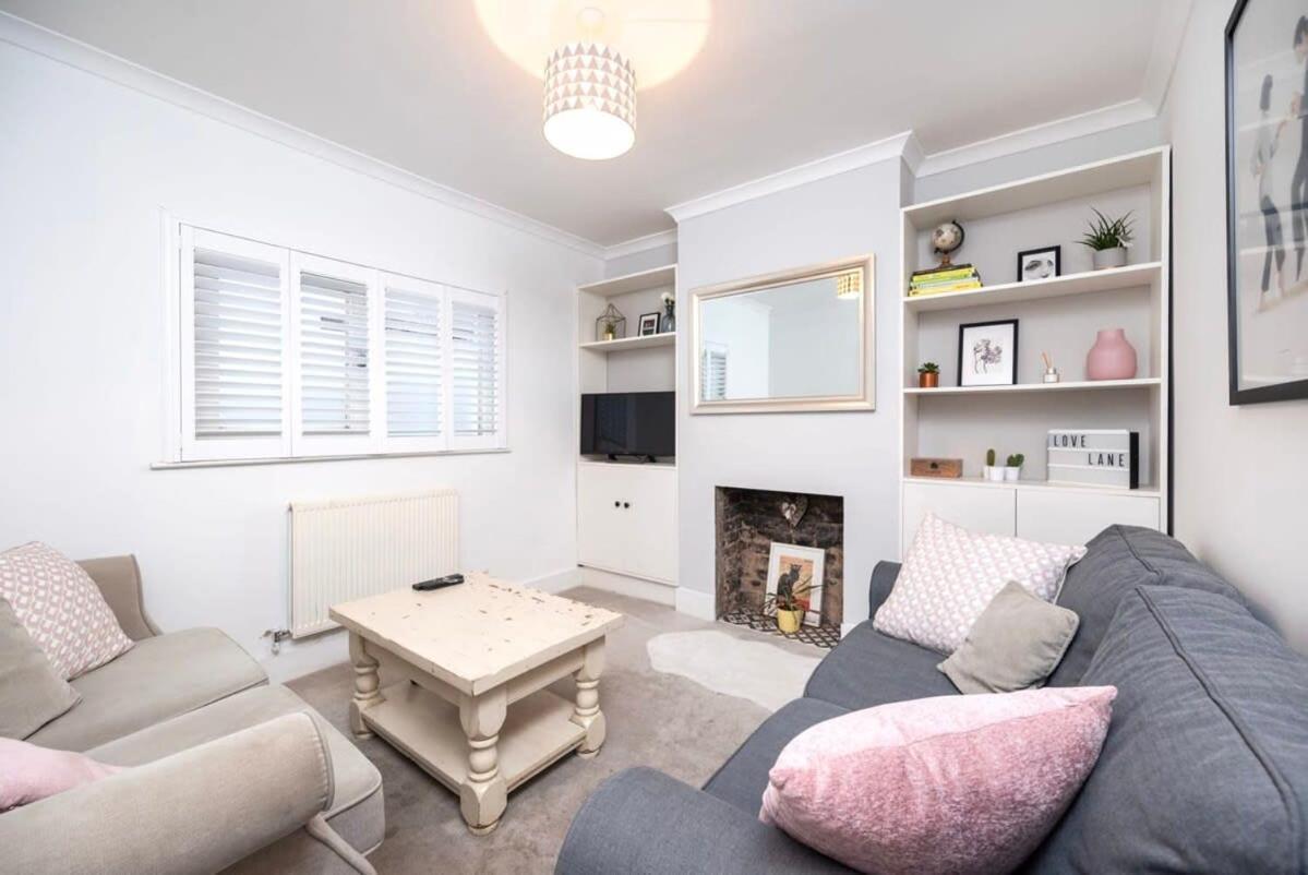 Holiday home Lovely 2br House In Norwood Junction *