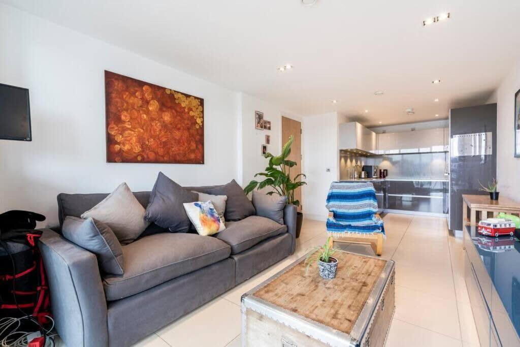 Leilighet 1 Bedroom Penthouse Flat In East *