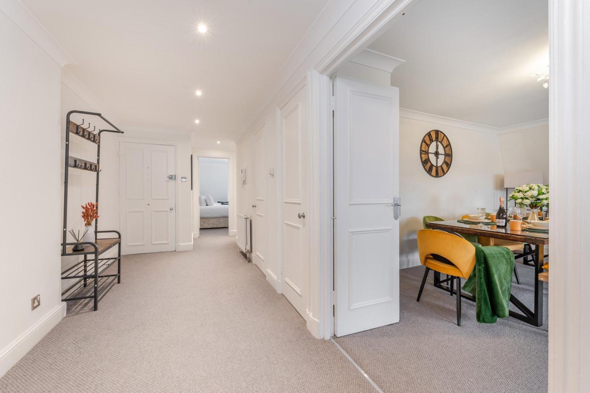 Chic 3 Bedroom 2 Bathroom Luxury Living 7hs Appartement Londen