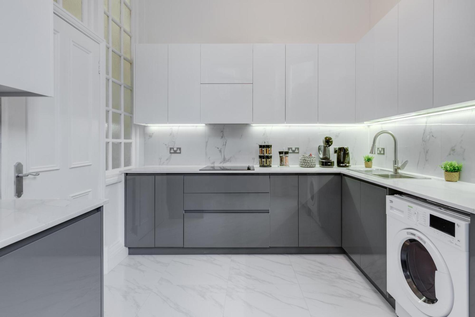 Apartment Stylish 3 Bedroom Luxury In Harley Street - 3hs *