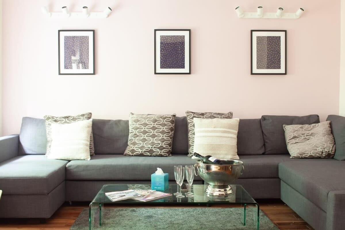 Modern And Comfortable Air-conditioned 2br Flat Appartement