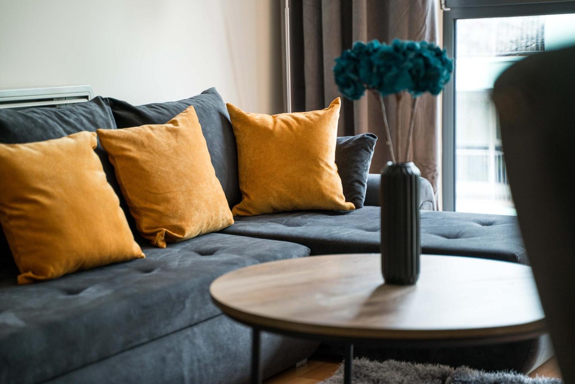 Stylish Near Apartment