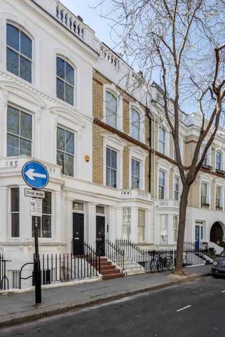 Bright 1-bedroom In Chelsea Leilighet *