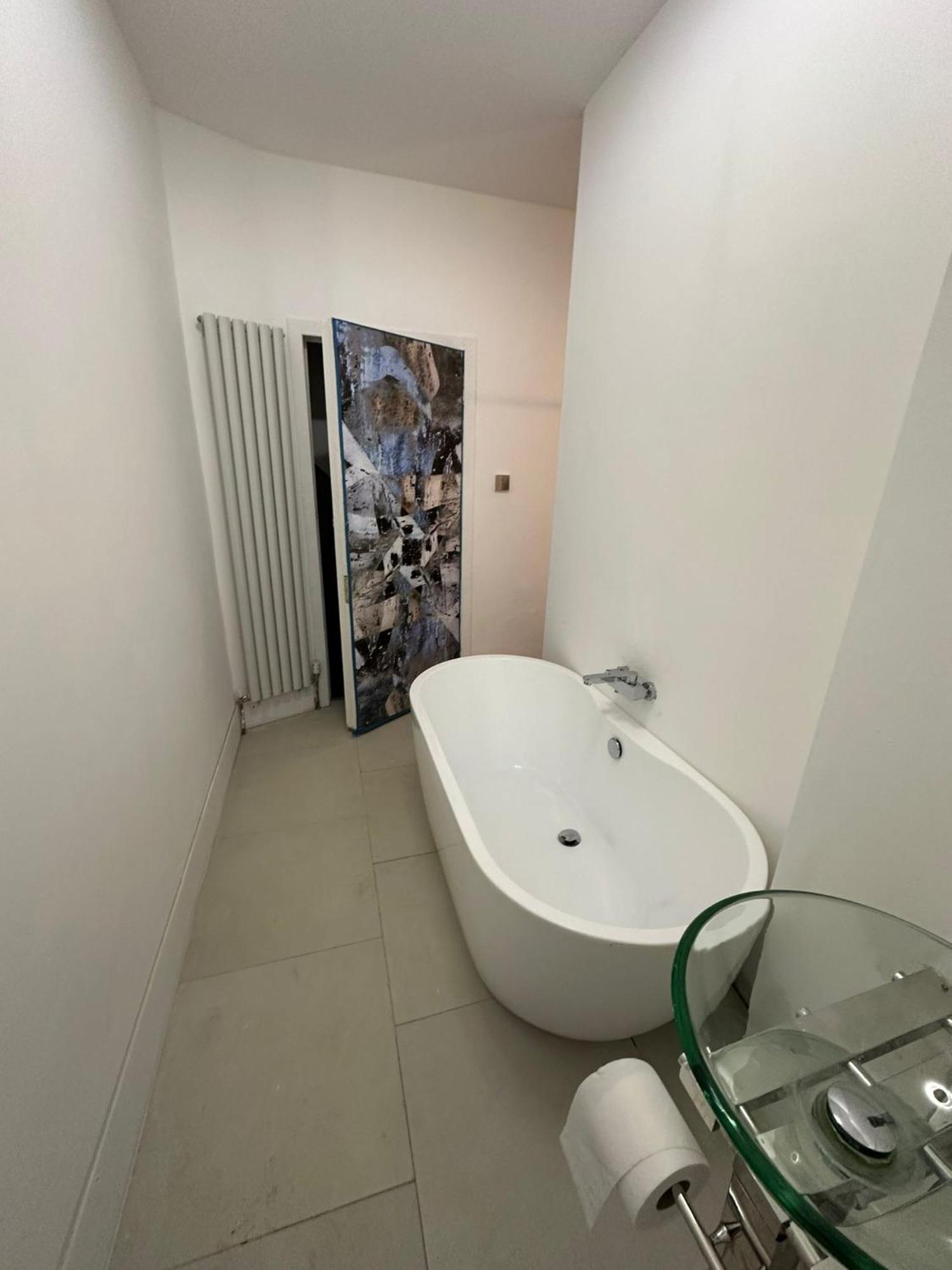 2 Bedroom Flat Wembley * London