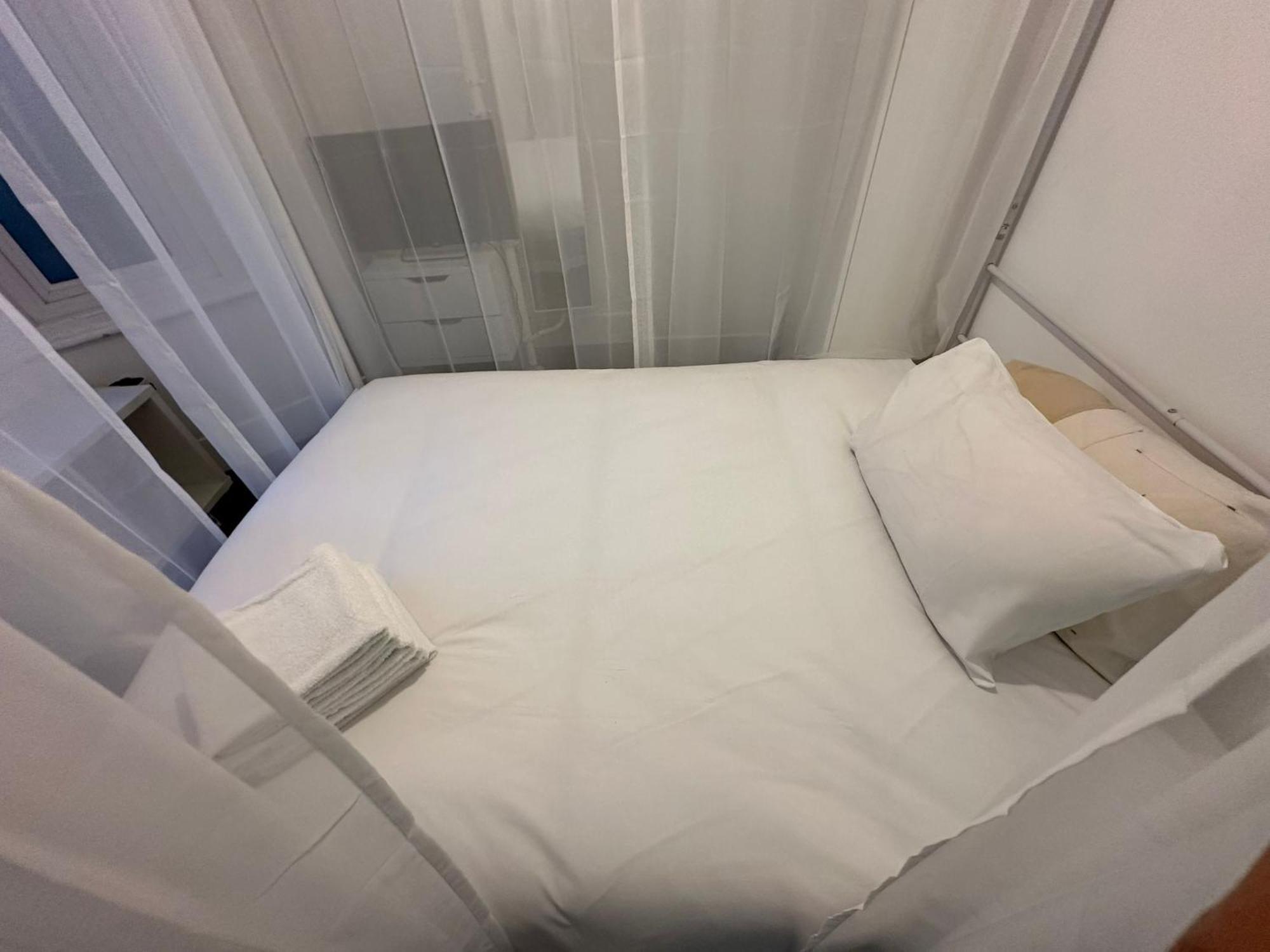 2 Bedroom Flat Wembley Appartement *
