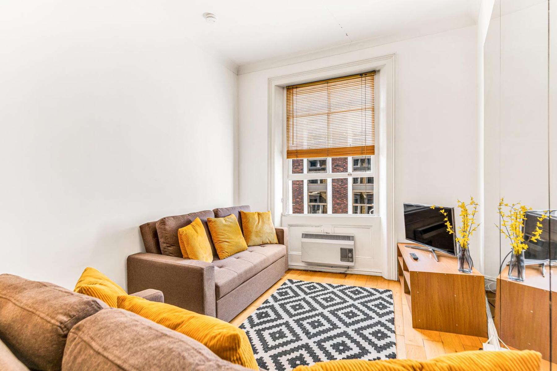 Apartment Luxstay2 Earls Court - Sleeps Up To 8 *