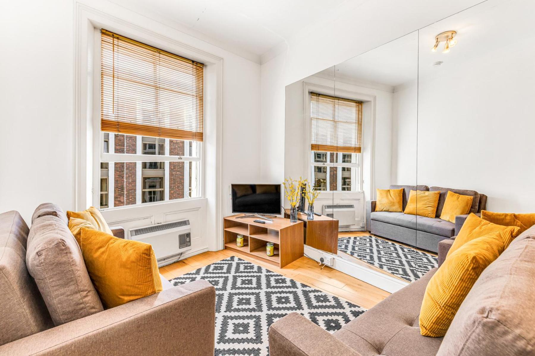 Apartment Luxstay2 Earls Court - Sleeps Up To 8 London