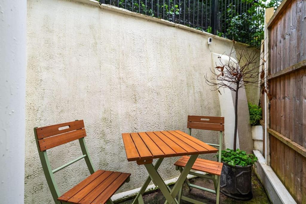 2 Bed / 2 Bath Versace In Knightsbridge * Londres