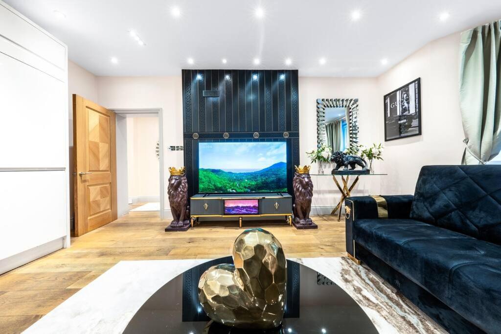2 Bed / 2 Bath Versace In Knightsbridge Apartamento *