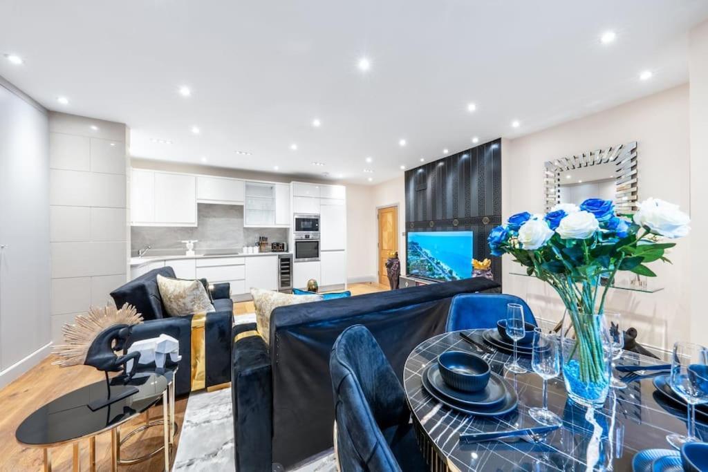 2 Bed / 2 Bath Versace In Knightsbridge Apartamento *