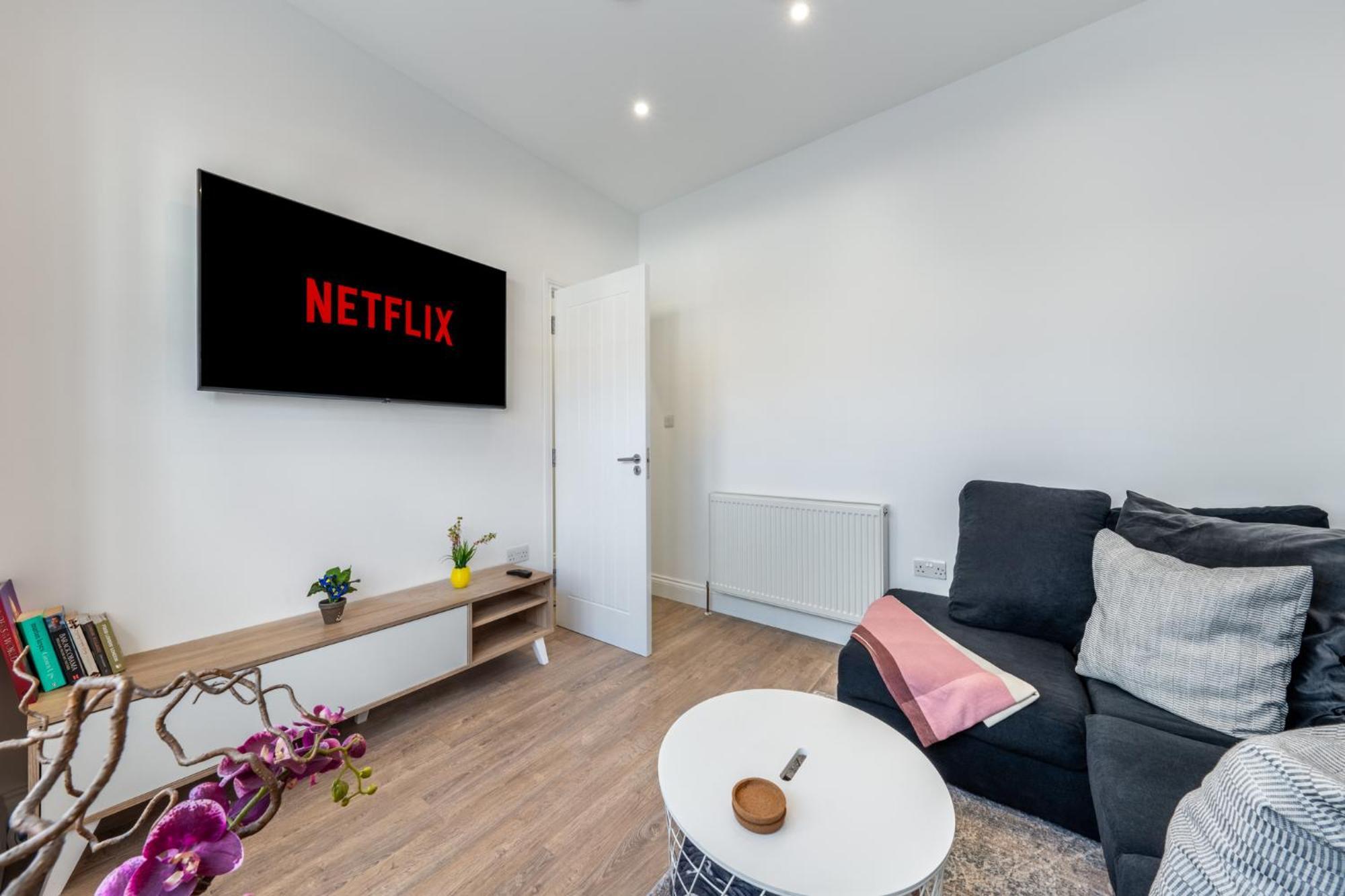Appartement Entire 3 Bedroom House In - Canning Town, Airport, Excel