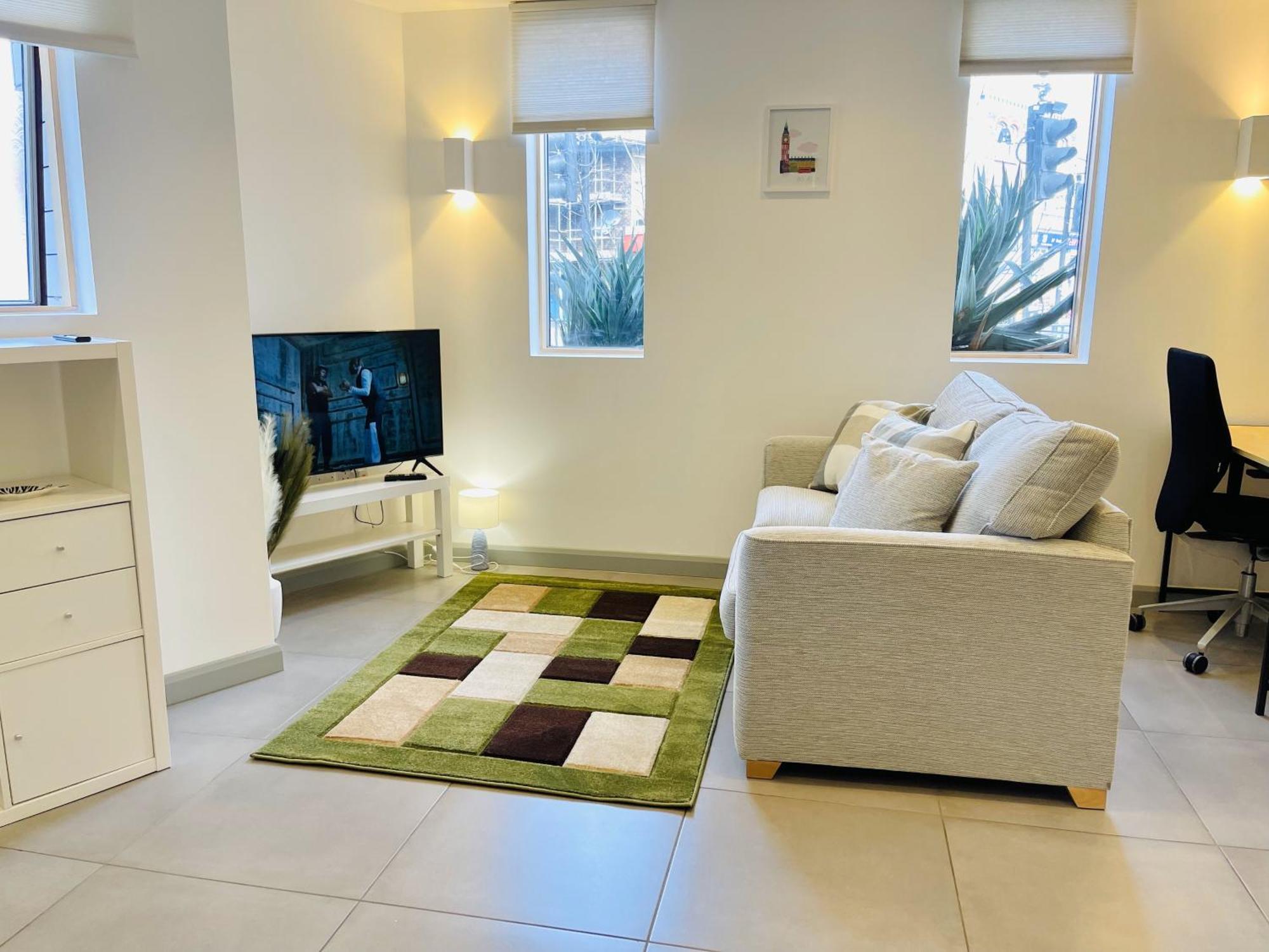 Chestnut Apartment London