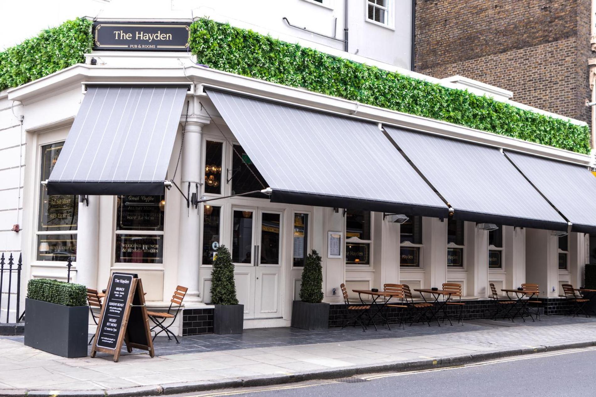 Guest house The Hayden Pub & London