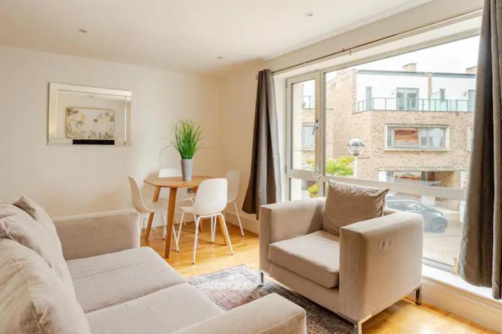 Apartment Brand New Flat In With Car Park