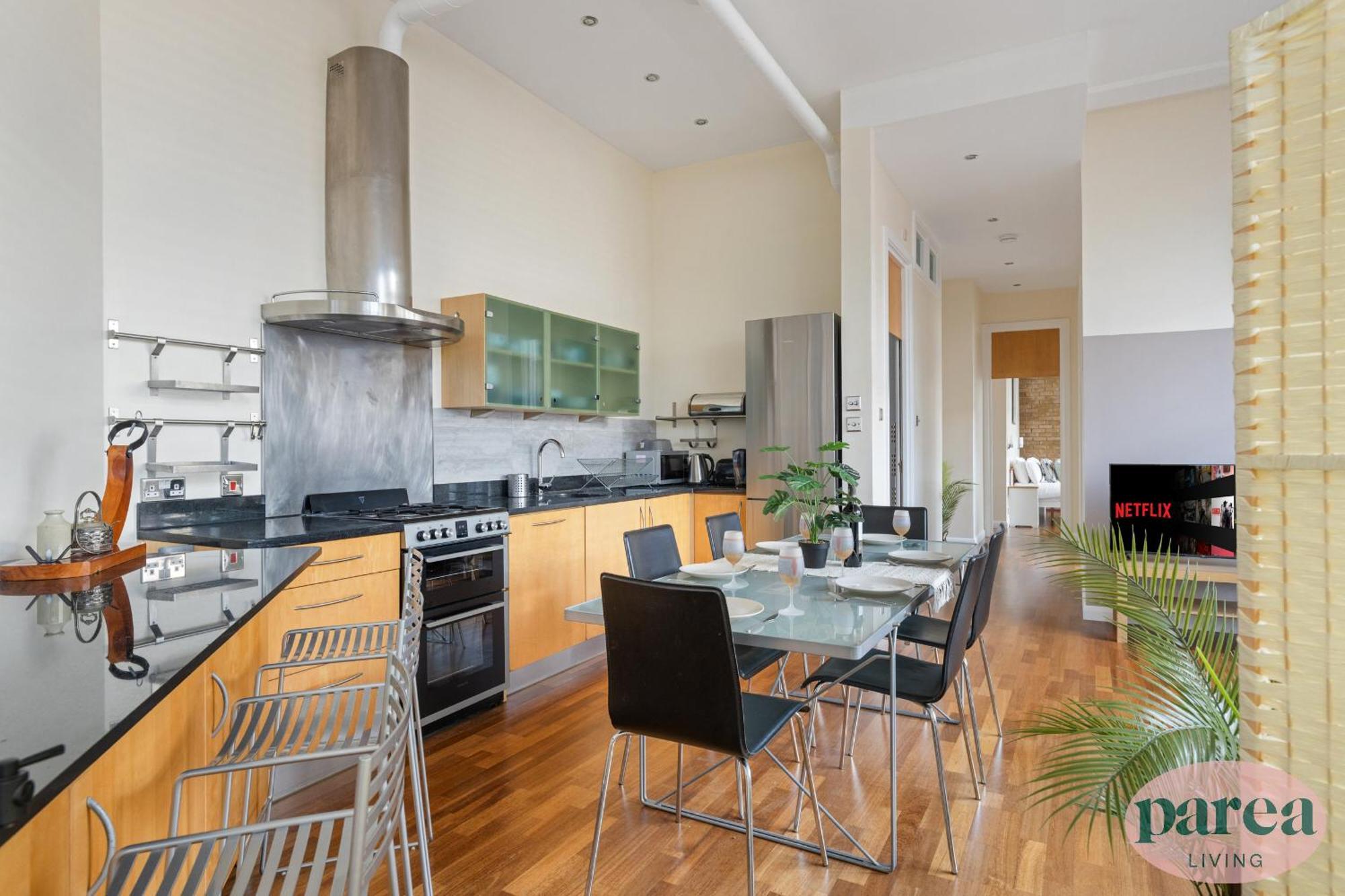 Apartment Parea Living - Spacious 3 Bed Flat, Canary Wharf Views With Parking London