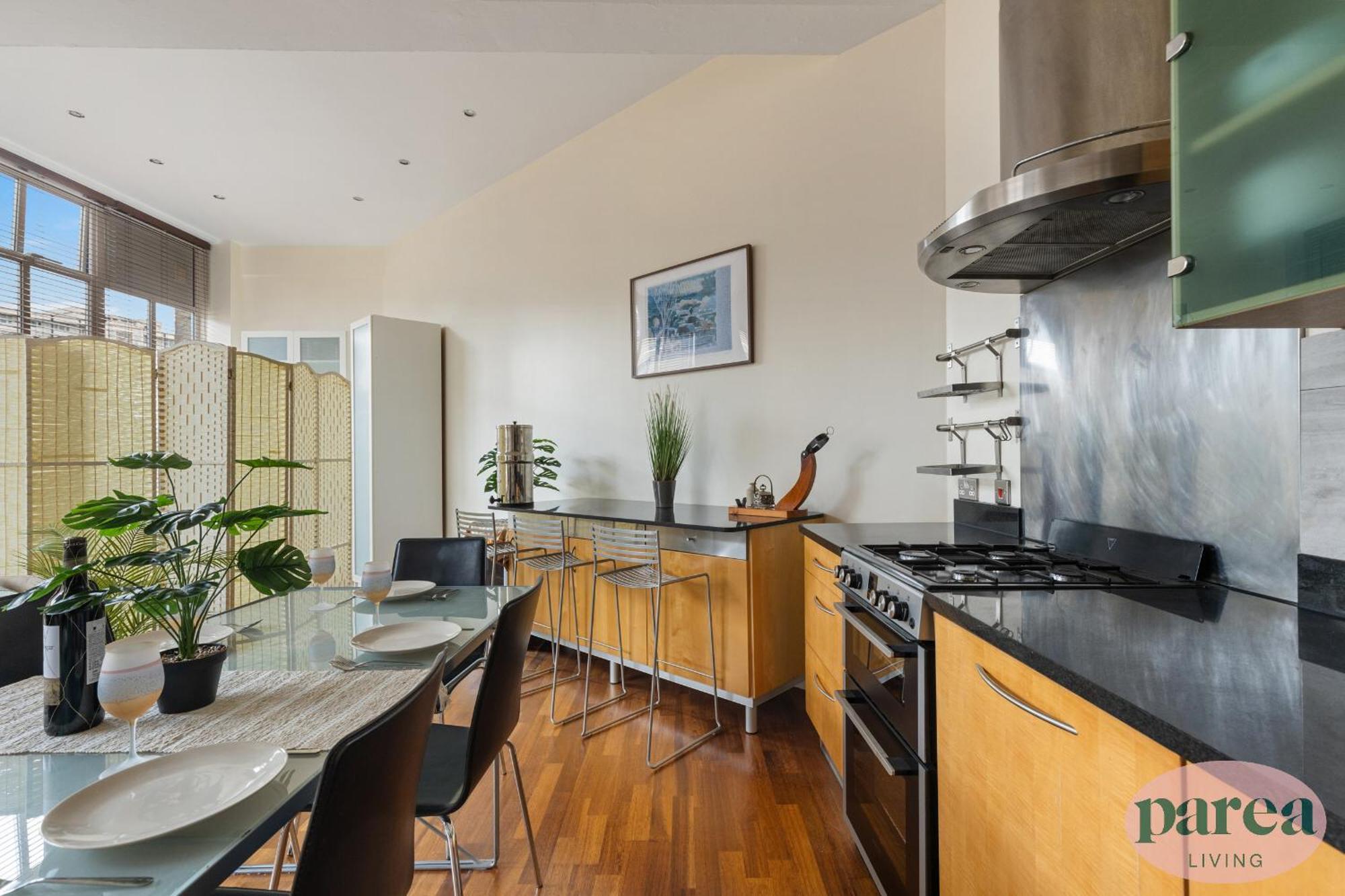 Apartment Parea Living - Spacious 3 Bed Flat, Canary Wharf Views With Parking London