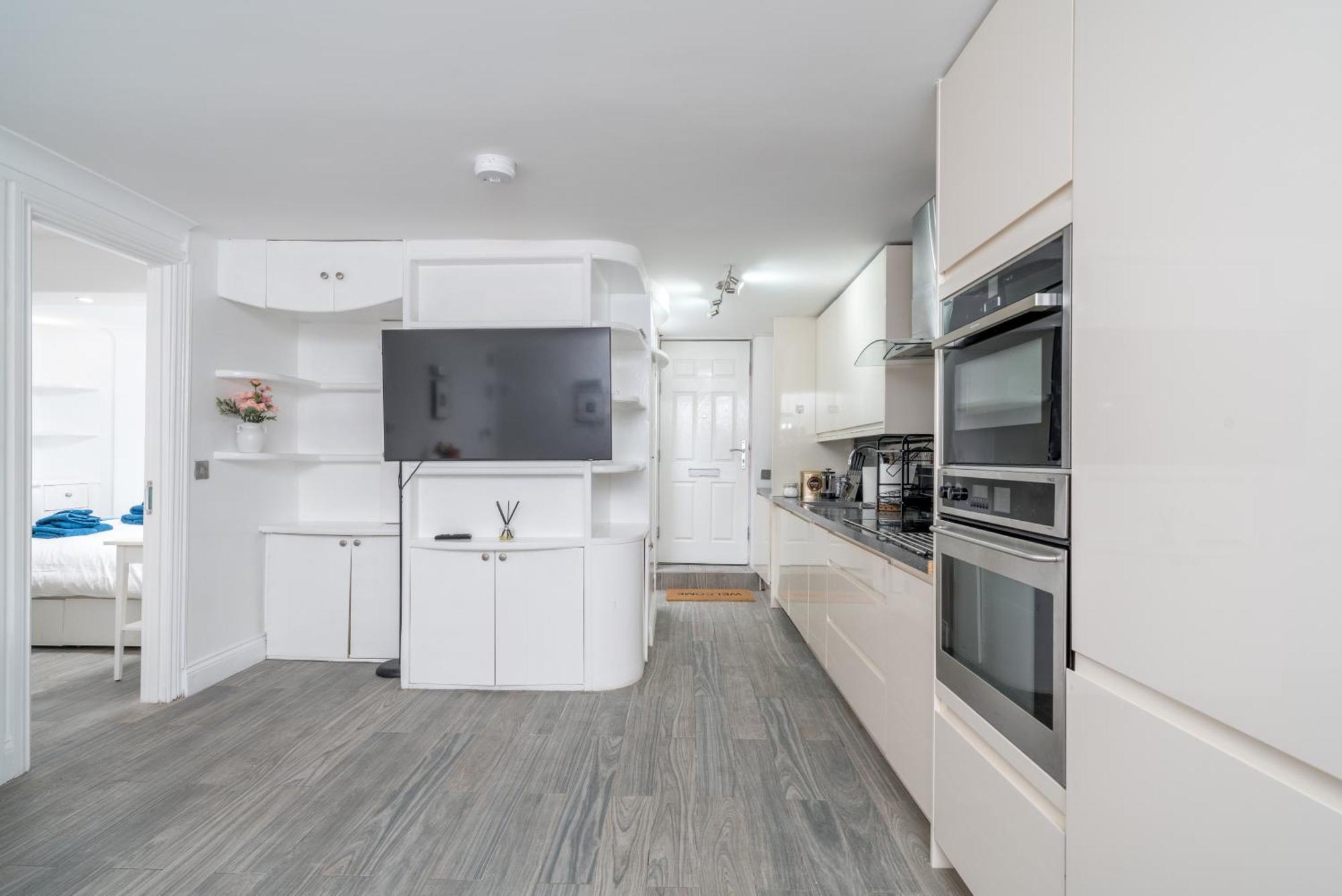 Beautiful & Serene Flat In The Heart Of London