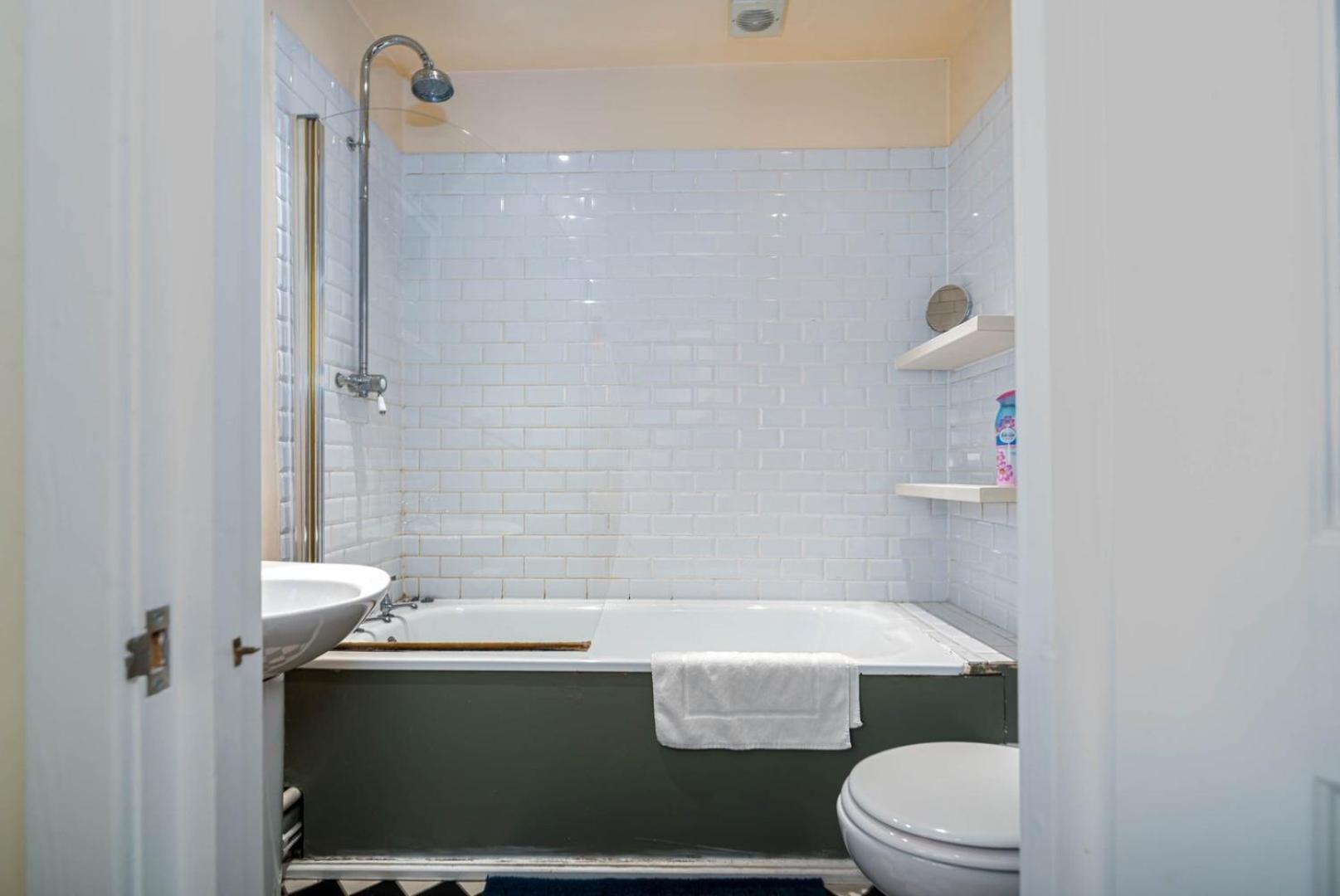 Apartment Guestready - Former Pub-turned-one Bedroom Flat London