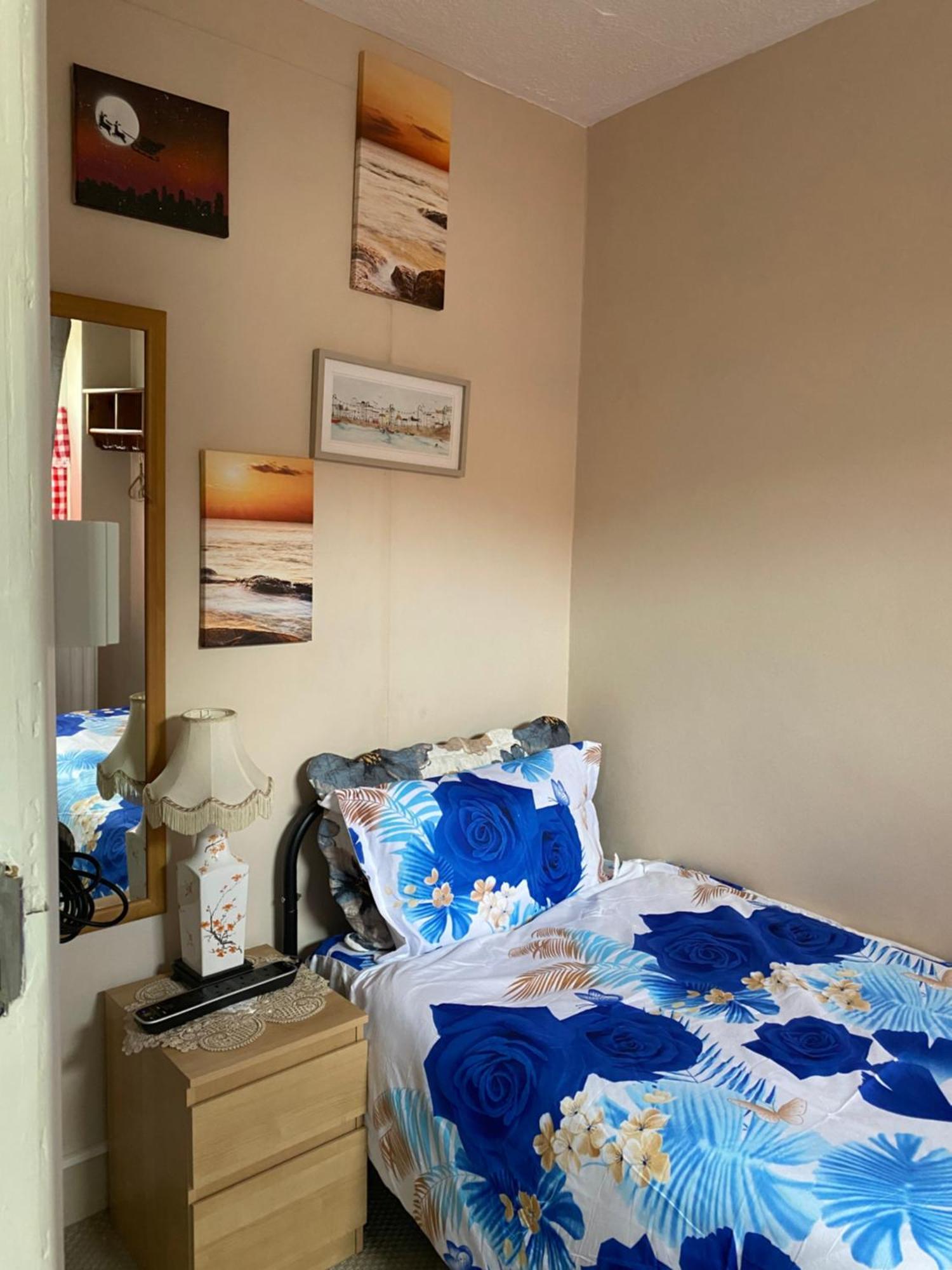 Privat overnatting House 220 *
