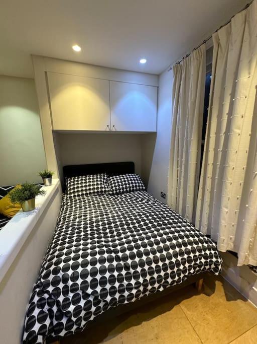 Apartment Comfortable Flat Near Portobello Rd