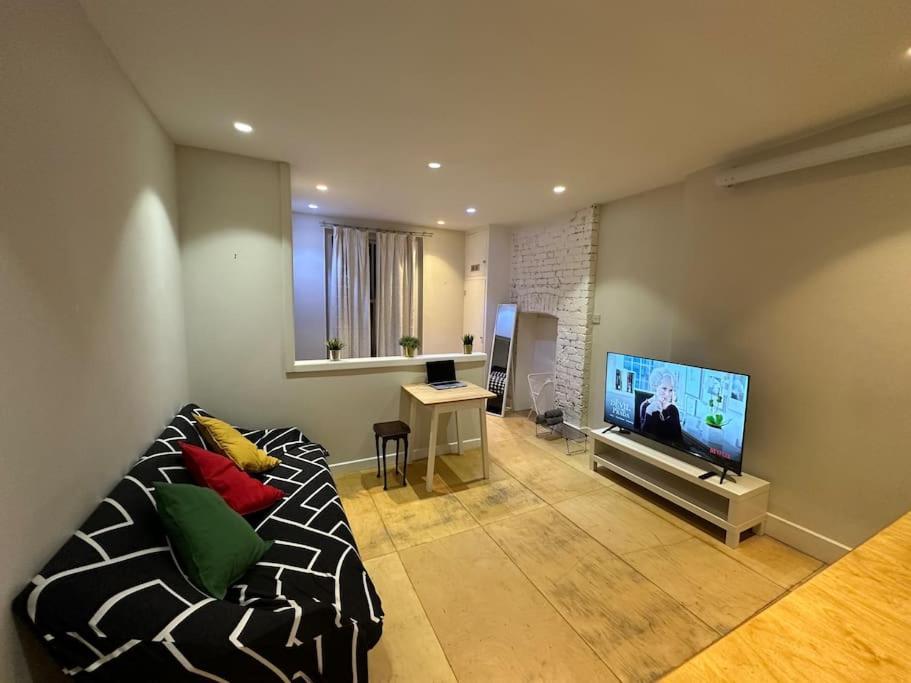 Apartment Comfortable Flat Near Portobello Rd *