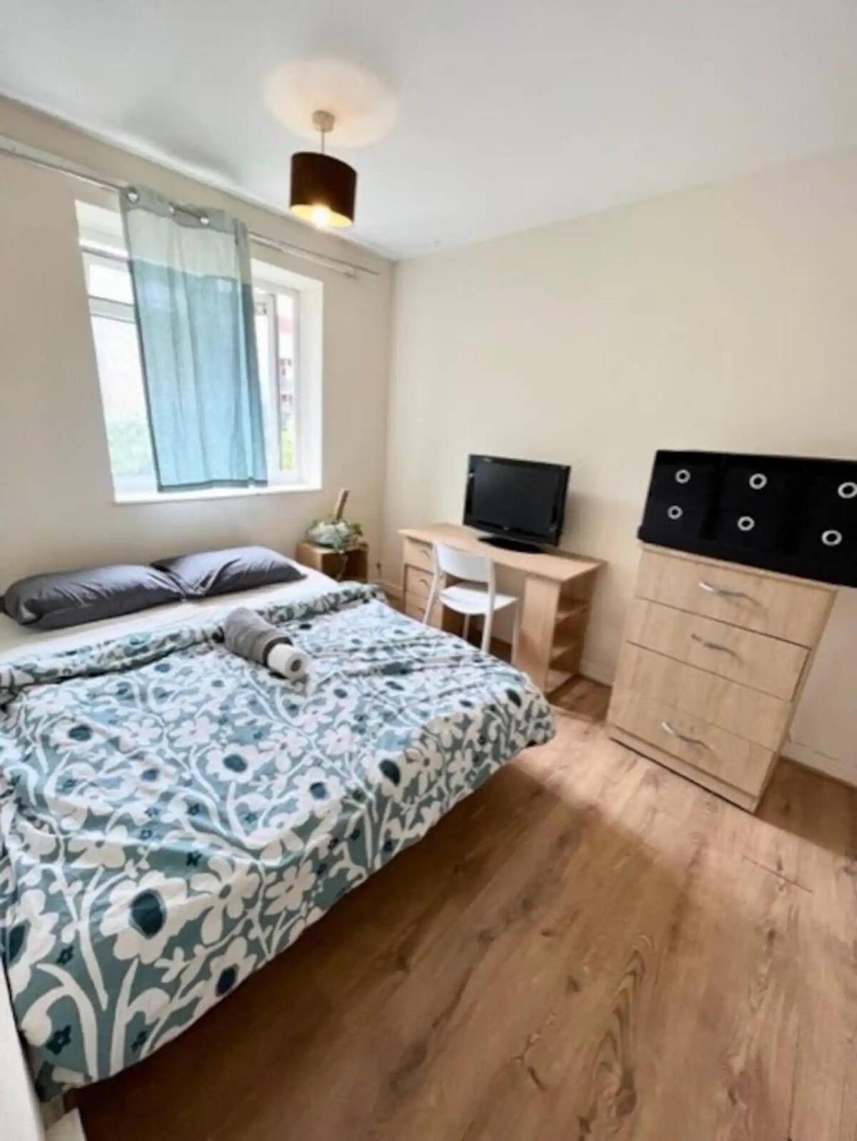 Homestay Close To London