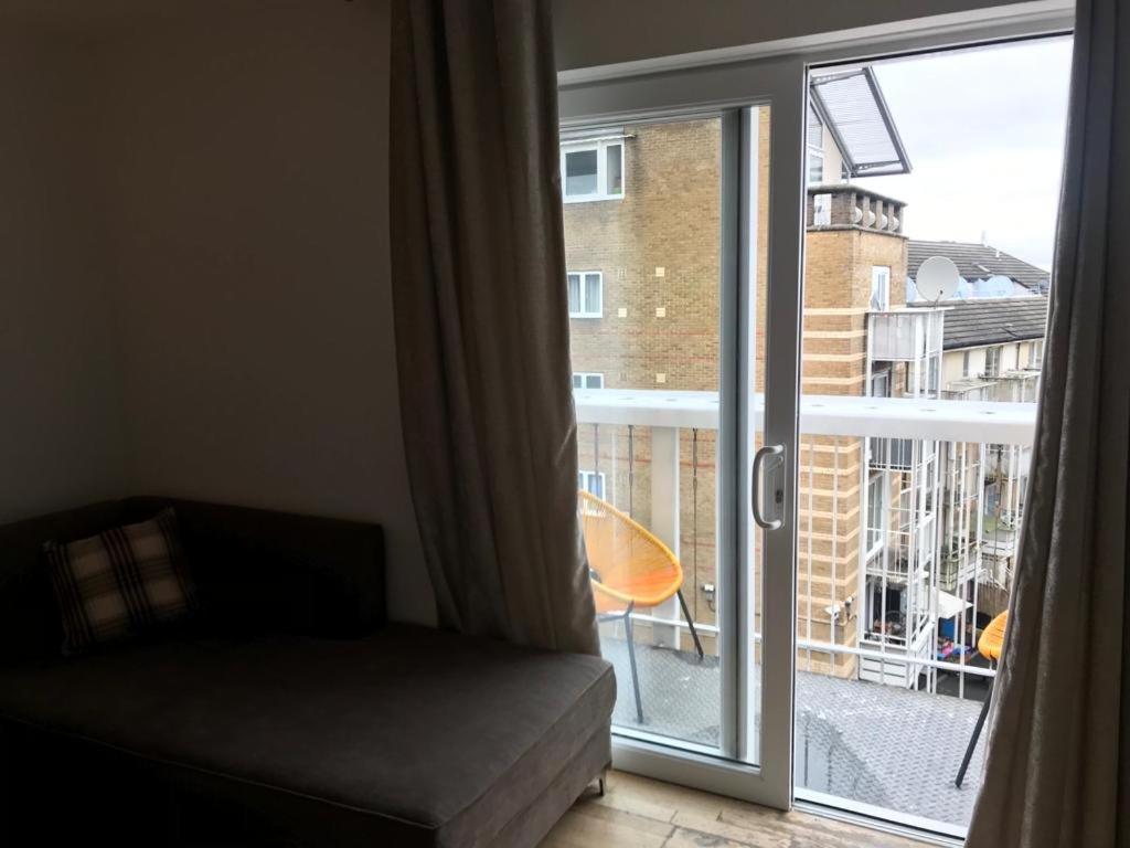 Accommodatie bij particulieren En-suite With A Superking Size Bed And Balcony