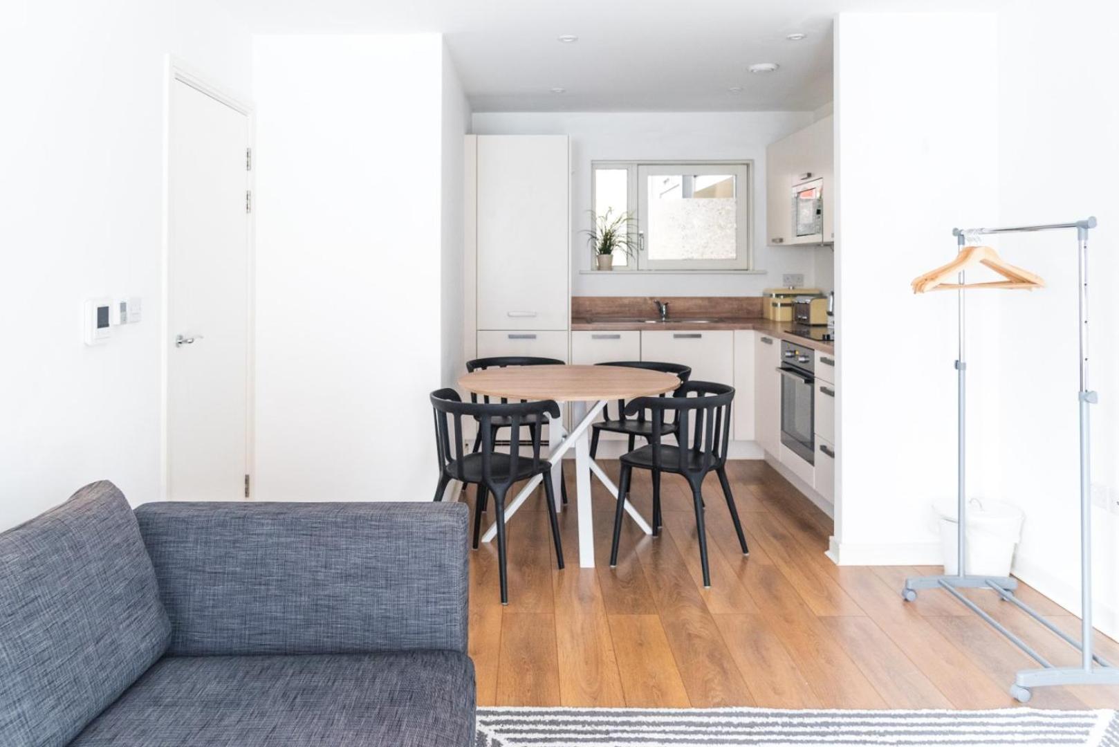 Apartment The City Song 1 Bedroom Apartment In Rotherhithe London
