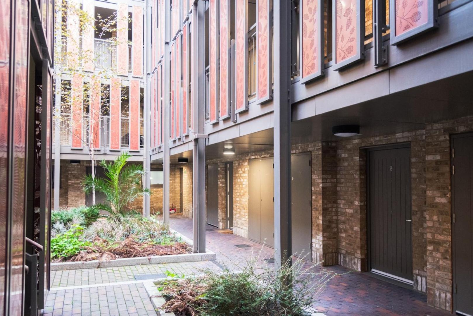 The City Song 1 Bedroom Apartment In Rotherhithe London