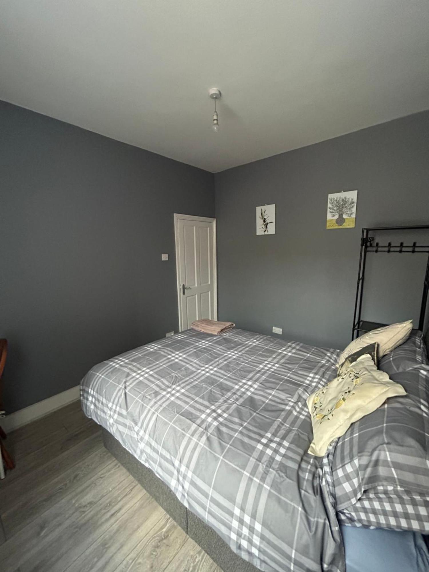 Guest house Hatton Homes: Tottenham