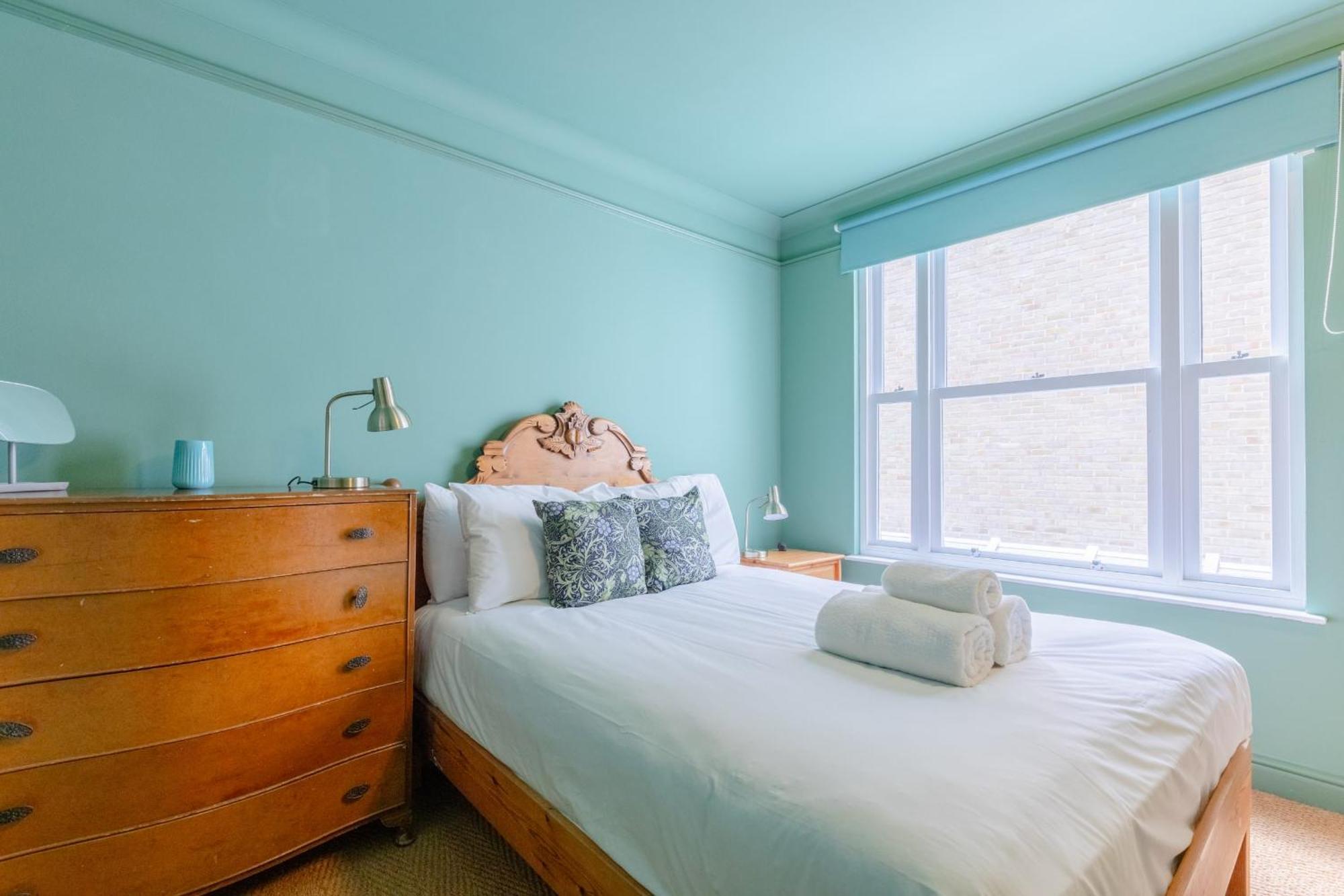 Holiday home Bright 3 Bedroom House Near King's Cross Stpancras