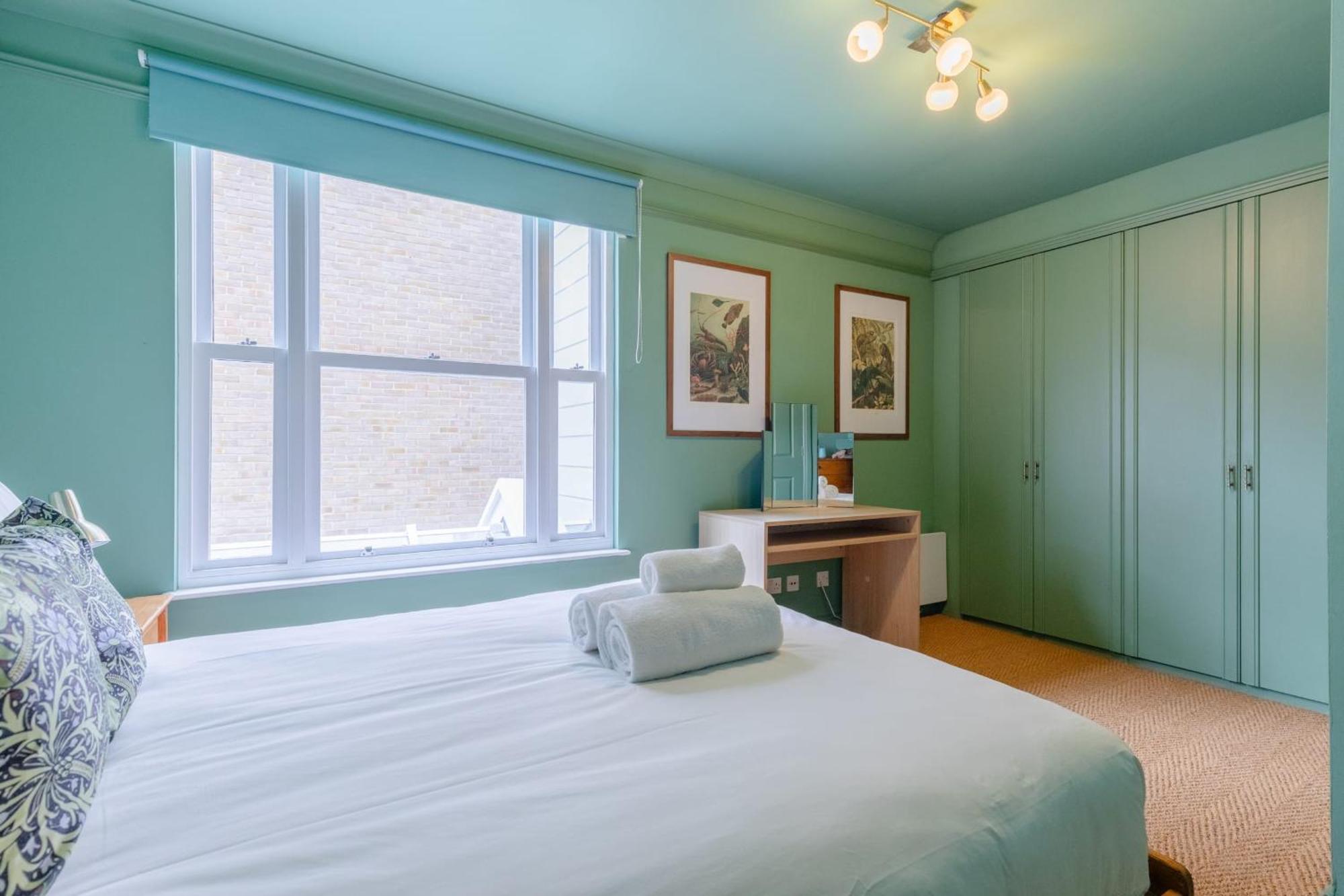 Bright 3 Bedroom House Near King's Cross Stpancras