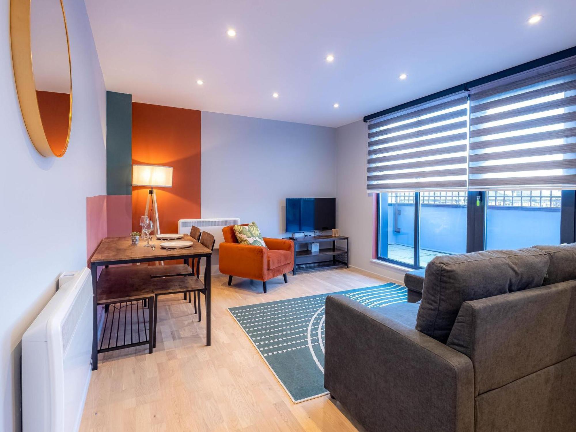 Luxurious Hackney Near Train Station Holiday home London