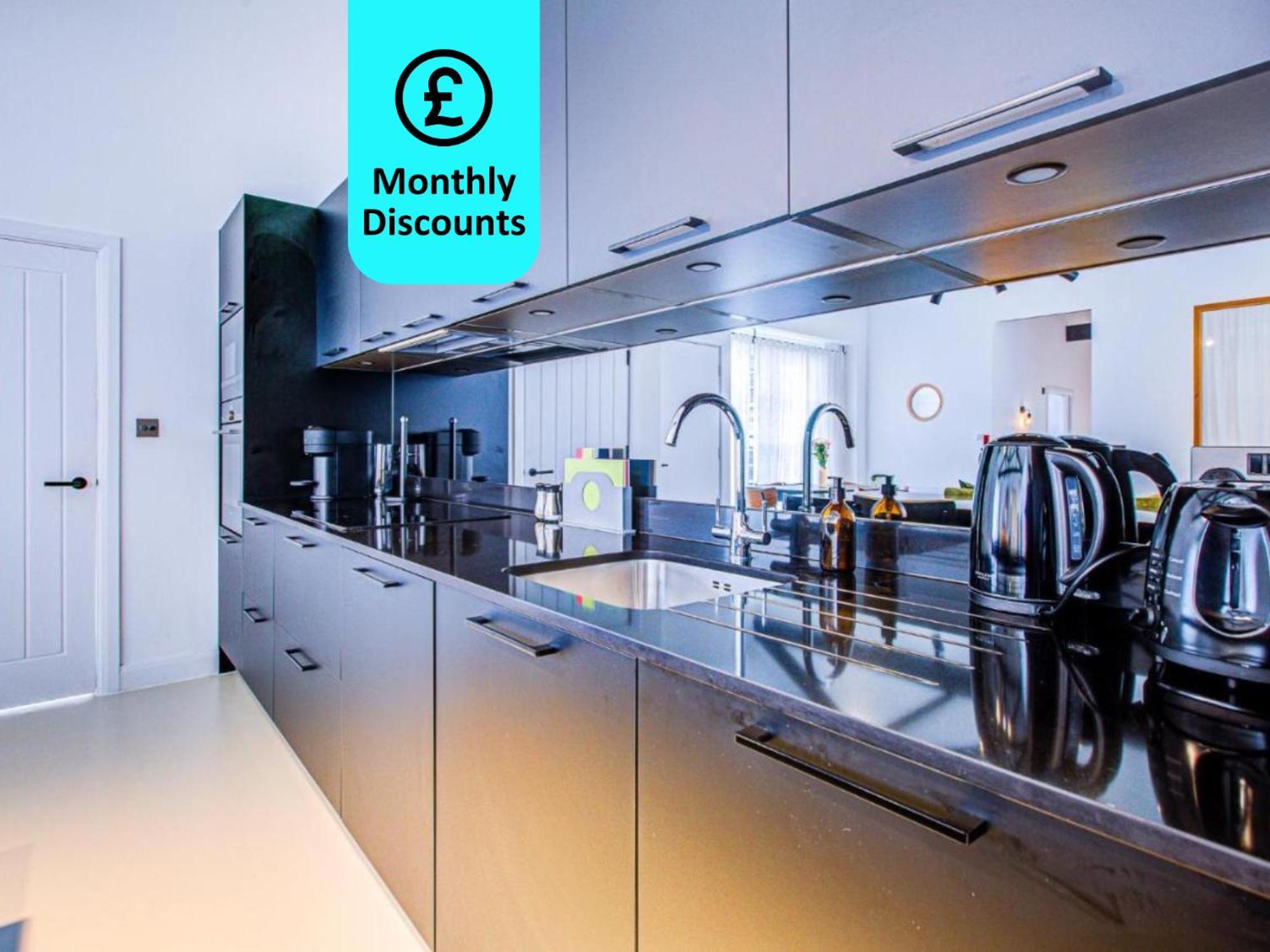 Stunning Penthouse Close To Queen's Park - Mega Fast Internet * Londen
