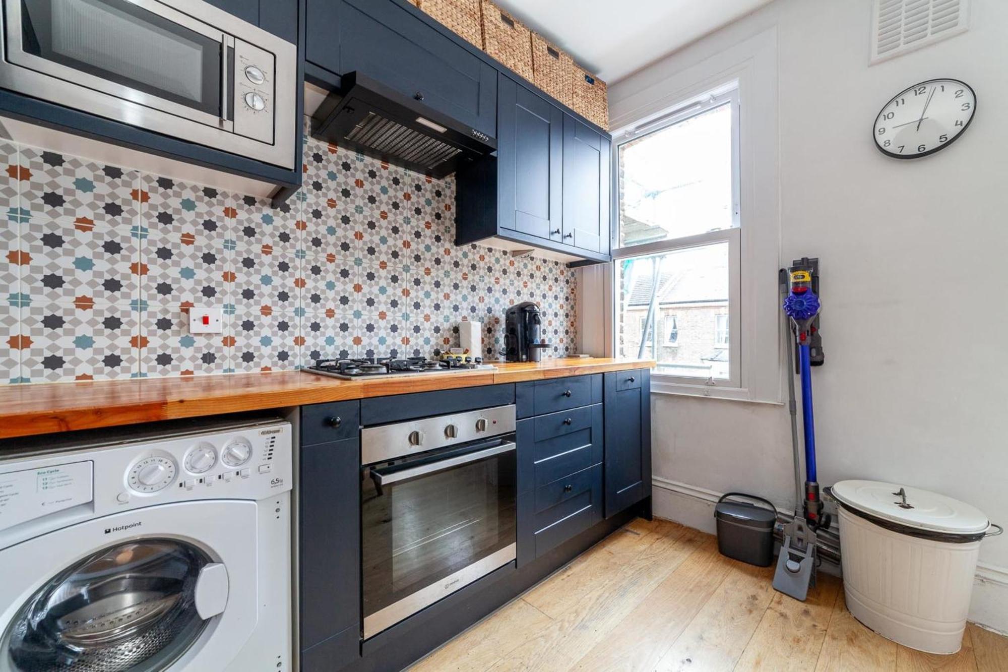 Colourful Notting Hill Apartment London