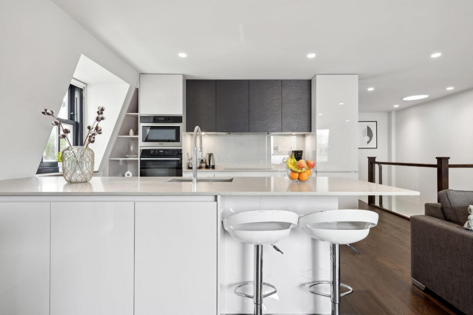 Leilighet 3br Penthouse With Terrace - Cityapartmentstay