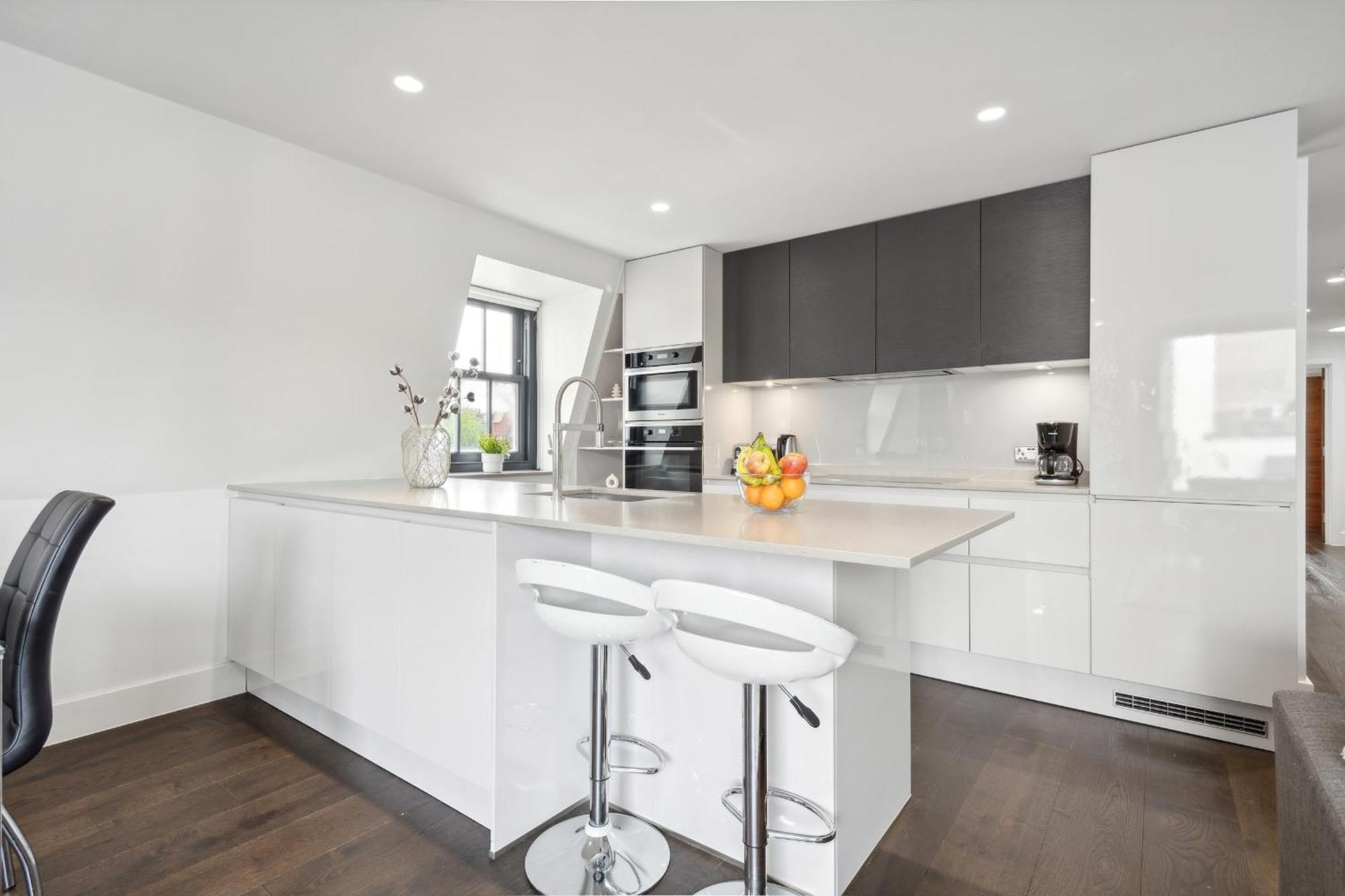 3br Penthouse With Terrace - Cityapartmentstay Leilighet London