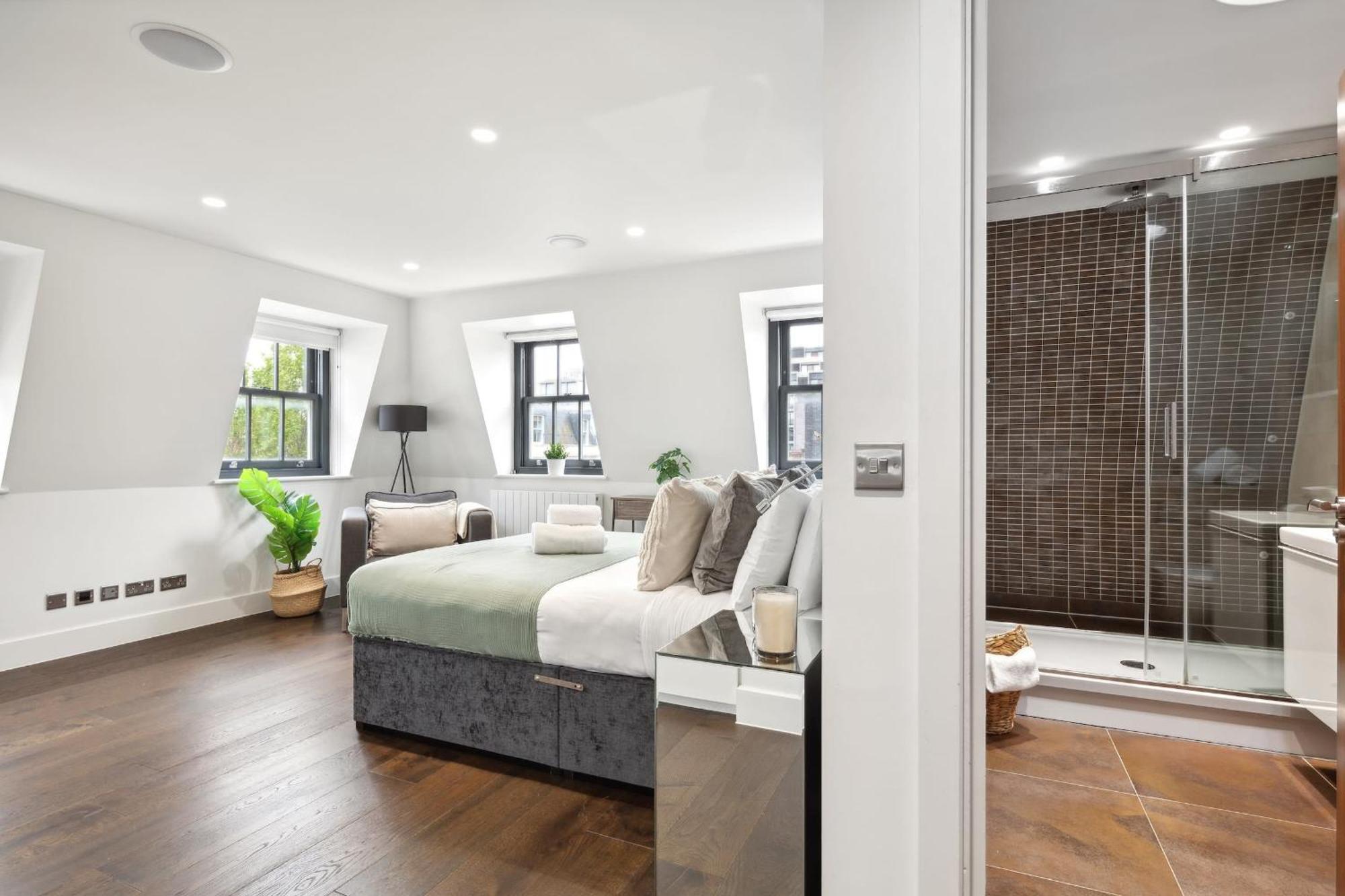 3br Penthouse With Terrace - Cityapartmentstay *