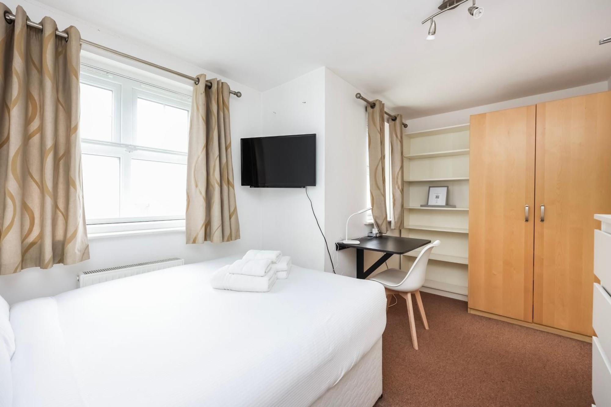 Apartment Double Bedroom In Clapham *