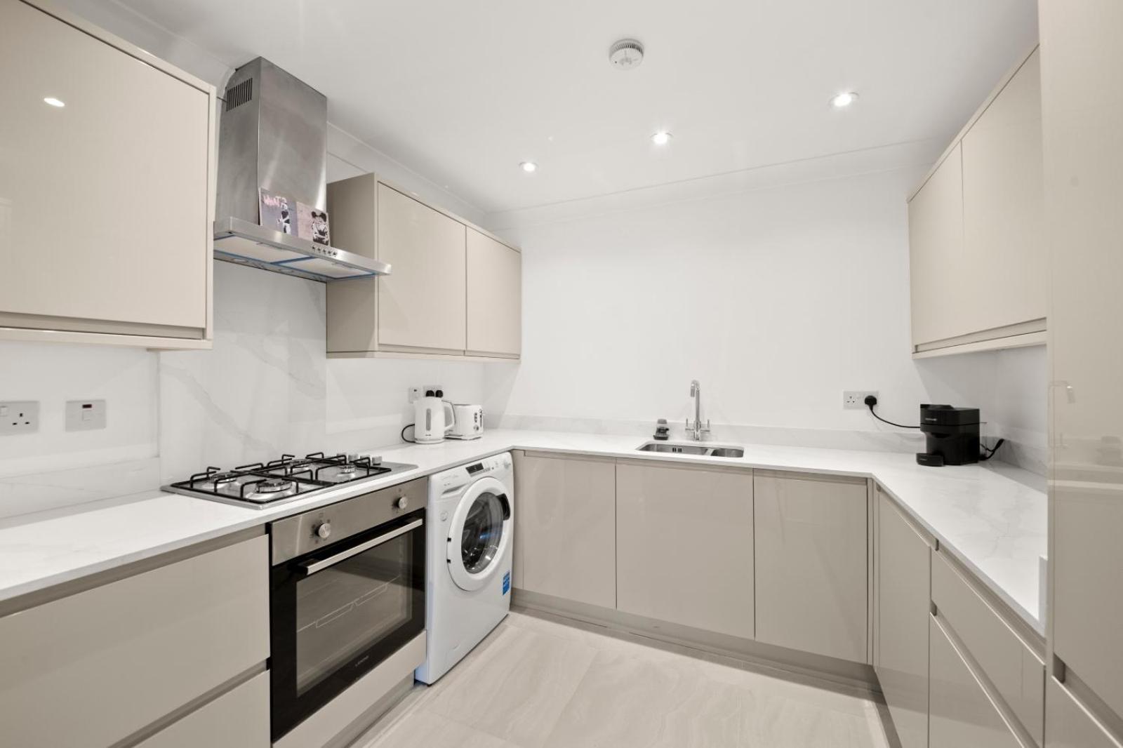 Apartment Sg, Stylish Paddington, London