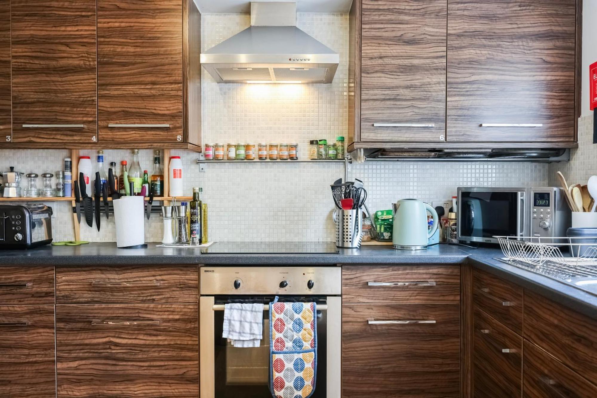 Apartment Vibrant Clapham Double Bedroom London