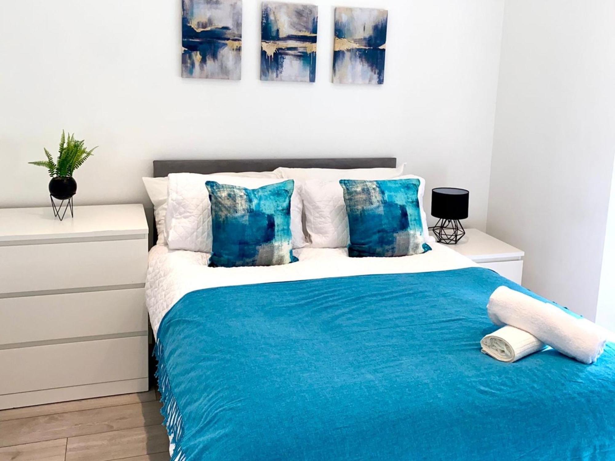 Flat In Shepherd's Bush * London