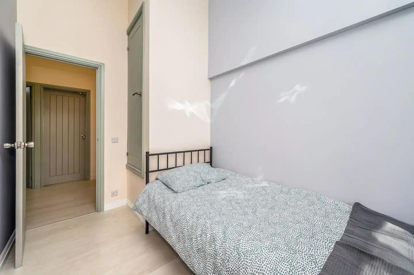 Pass The Keys Stylish Gardenten Mins To * London