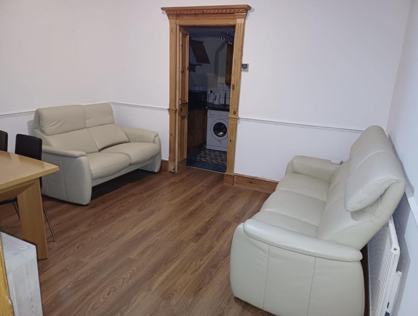 Leilighet Nky Crystal 4 Bed House *