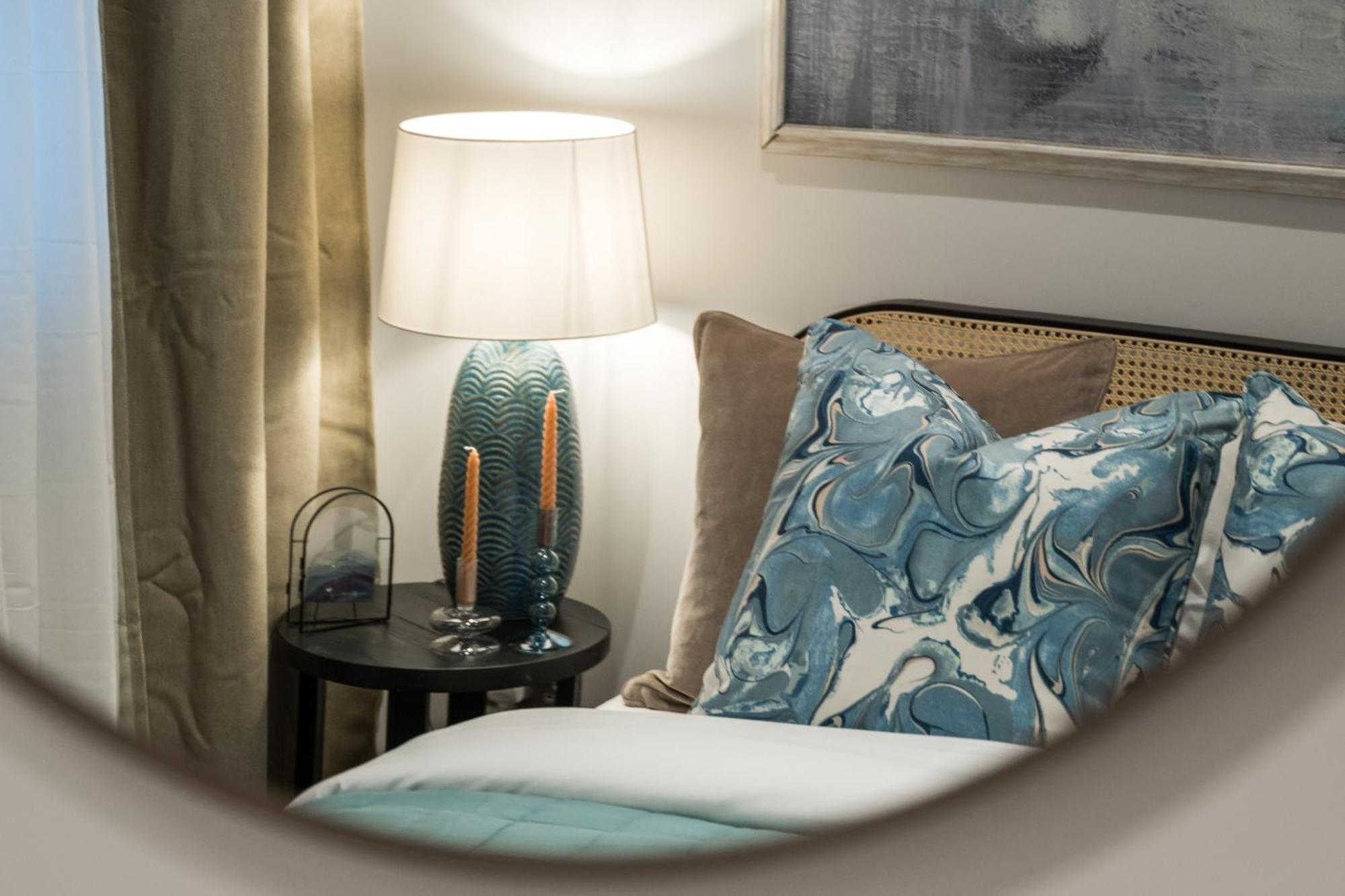 Bc1 Westkensington-baronscourt-luxuryonebed-10minpicadilly * London